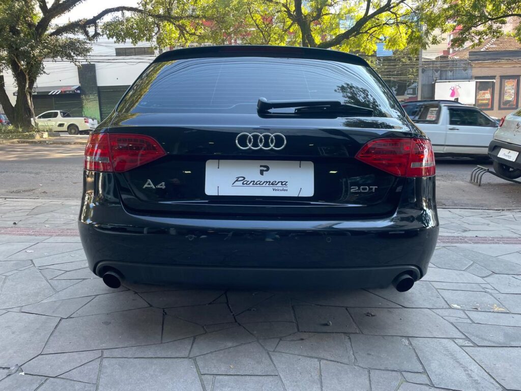 AUDI A4 AVANT 2.0T